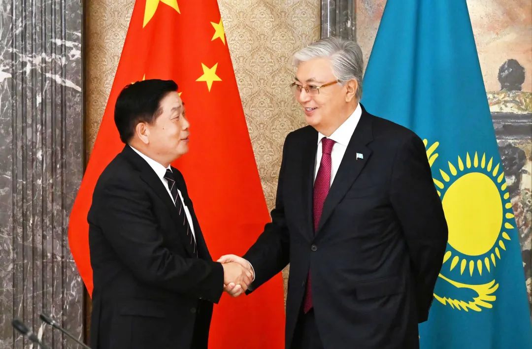 652f5a9989fe6.jpg 640.jpg